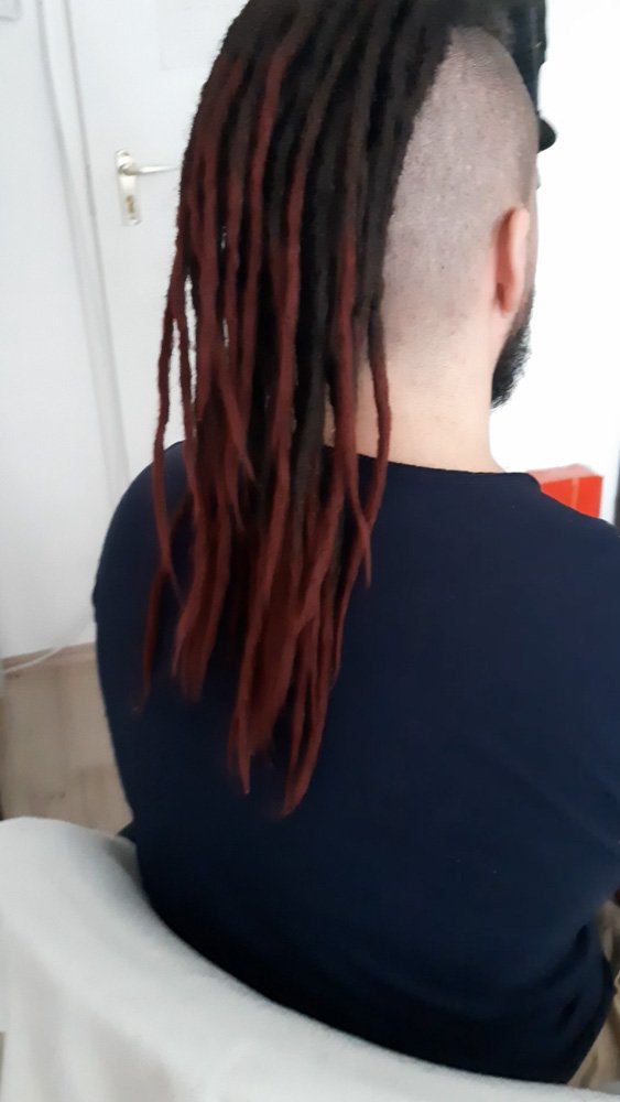 You are currently viewing Raszta hajápolás természetes alapanyagokkal